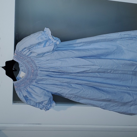 Smocked Giraffe Dress Embroidered - Picture 1 of 12